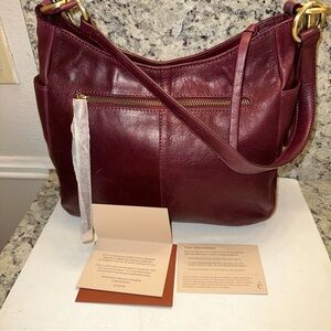 Women Bag Brand Ecotorie Blue Genuine Leather Tote/ Burgundy MSRP $429